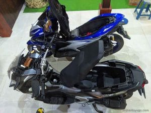 yamaha aerox vs honda adv