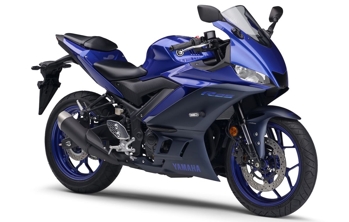 Yamaha R25 2022