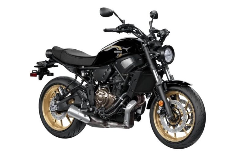 Yamaha XSR 700 2024