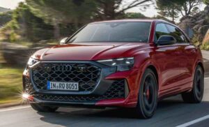 Audi RS Q8 2025 Performance Chili Red...