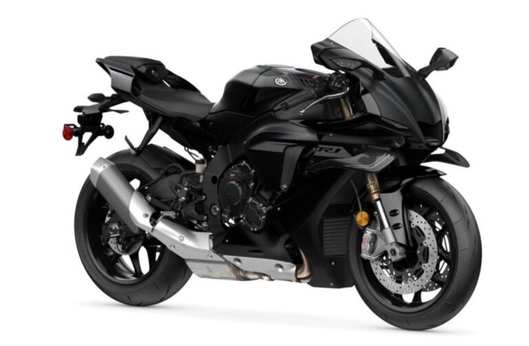 Yamaha R1 2025 Matte Raven Black...