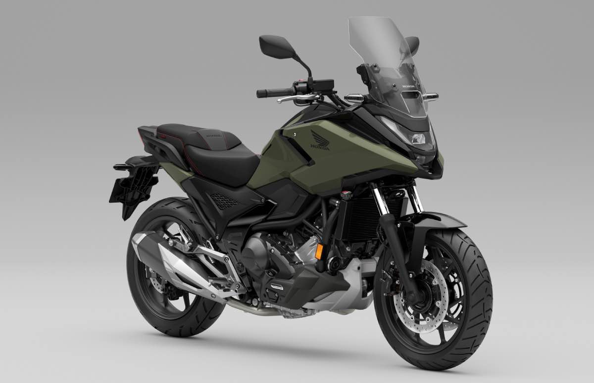 Honda NC750X 2025 Earth Ivy Ash Green with Graphite Black trim...