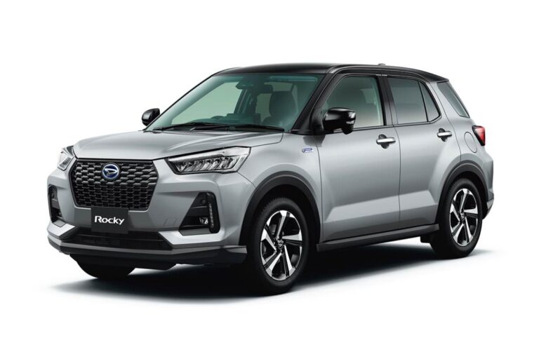 Home 1 Daihatsu Rocky Hybrid...